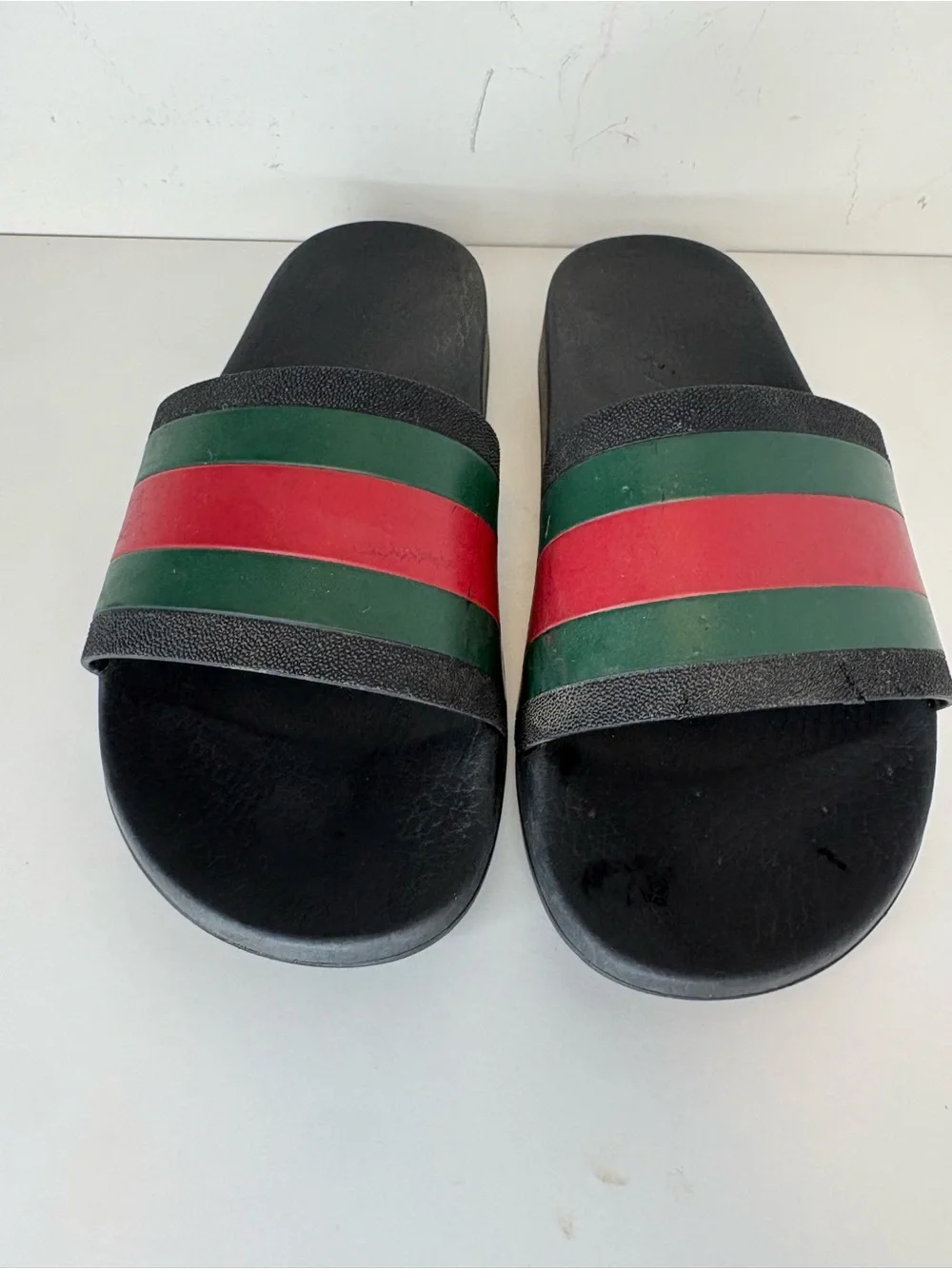 Gucci Black Slide Sandals with Green and Red Stripes